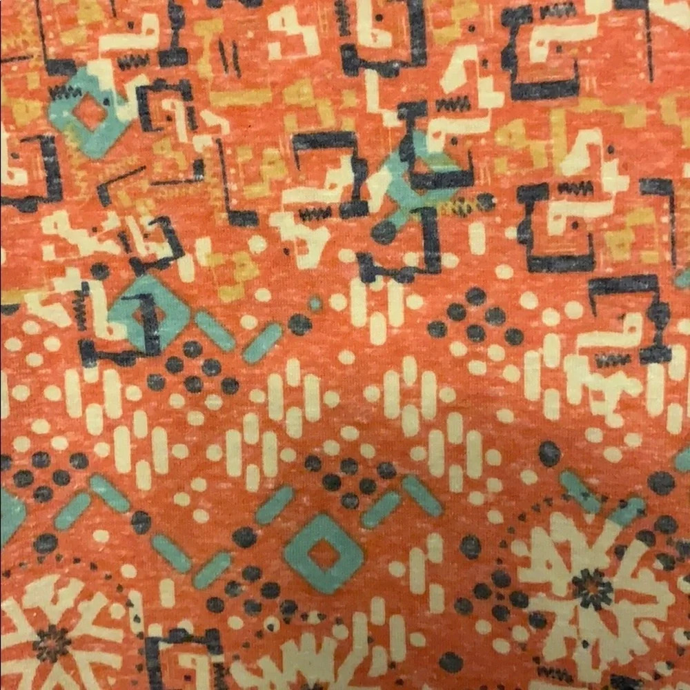 ❤️ FINAL PRICE ❤️ NWT!! Women’s Lularoe Irma Size XXS - Picture 2 of 4